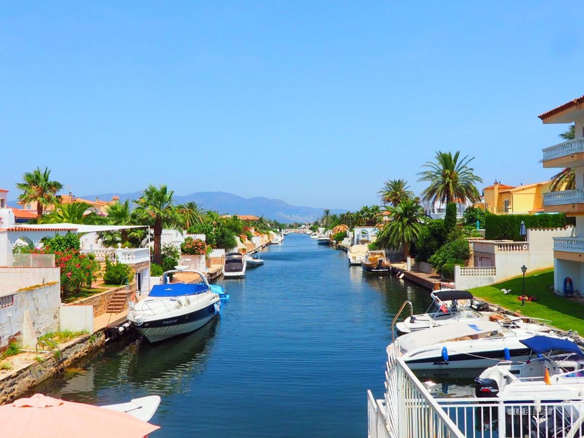 Apartment Del Port-1 By Interhome Empuriabrava Ngoại thất bức ảnh