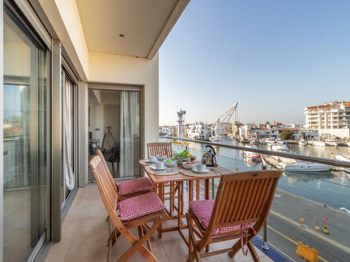 Apartment Del Port-1 By Interhome Empuriabrava Ngoại thất bức ảnh
